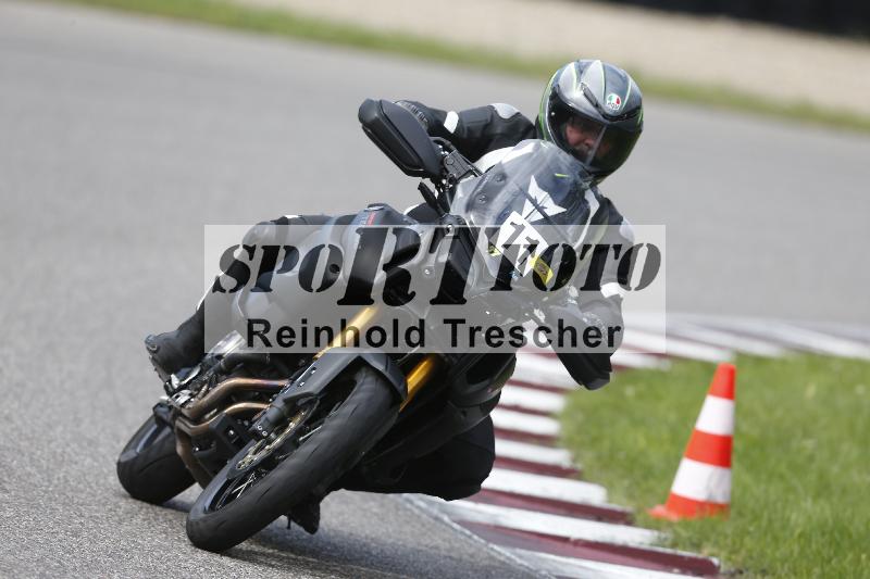 /53 16.09.2025 Track Day Domi Aegerter ADR/Gruppe gelb/11